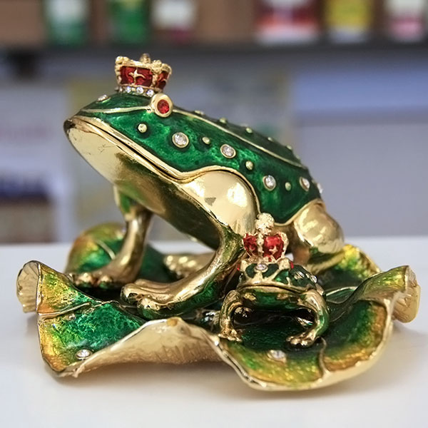 Crown Frogs on Lotus Leaves Gilt Jewelry Gift Box with Fine Crystals