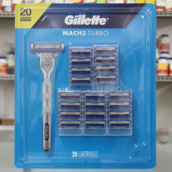 Gillette CustomPlus 3 Disposable Razors, 26 Razors