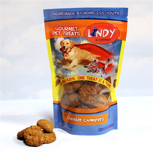 Lindy & Company Gourmet Dog Treats - Cheddar Chompers, 8 oz