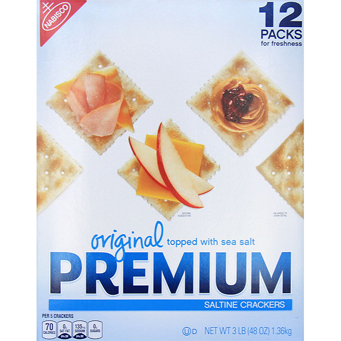 Nabisco Original Premium Saltine Crackers Topped with Sea Salt, 3 lb (1.36 kg)